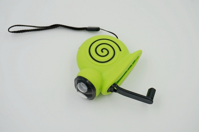 Hand powered flashlight in Snail shape with rope