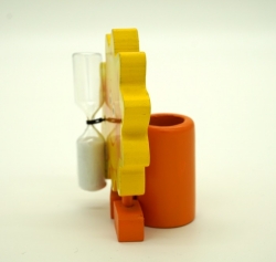 Cute Animal Shape Wooden Toothbrush Holder with Sand Timer/Sanduhr