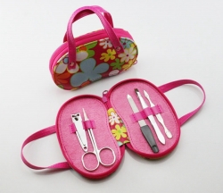 Heart-shaped Manicure Sets